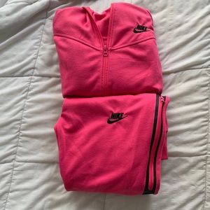 Nike Sweat Suit